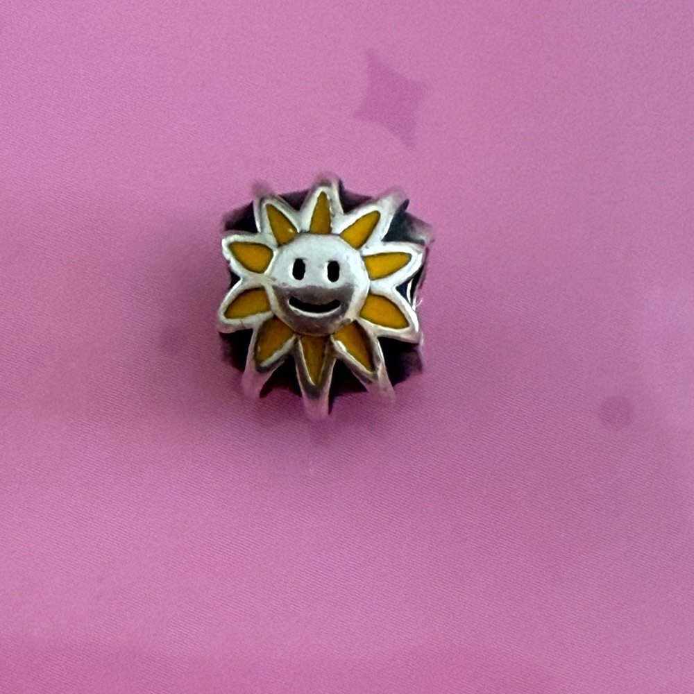 Pandora sun ☀️